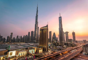 Elite Royal Apartment - Panoramic Full Burj Khalifa, Fountain & Skyline View - ACed direct connection to Dubai Mall - Governor